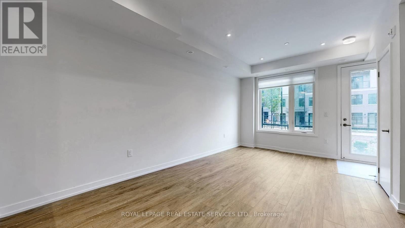 












35 - 3546 COLONIAL DRIVE

,
Mississauga,




Ontario
L5L0C1

