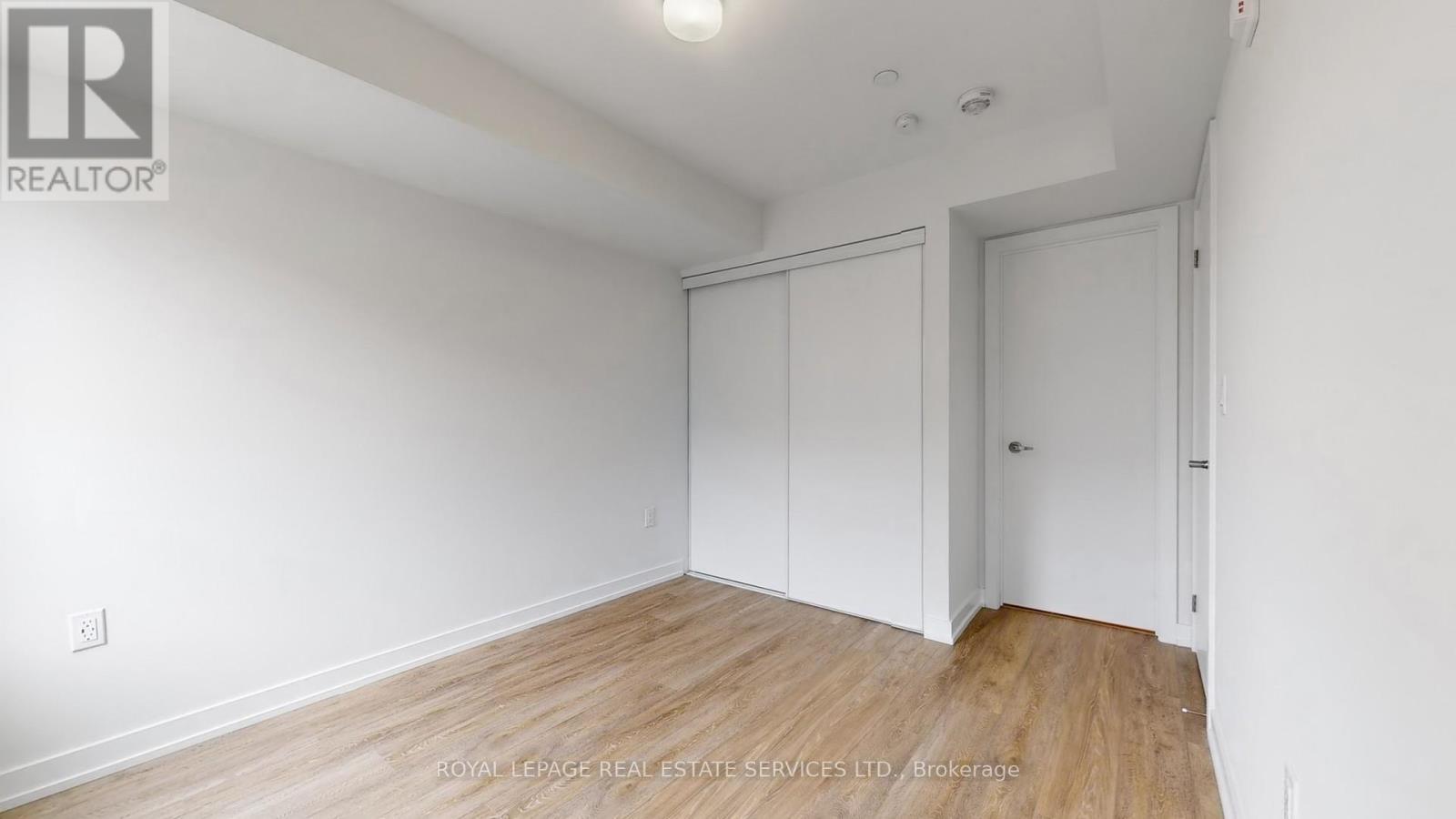 












35 - 3546 COLONIAL DRIVE

,
Mississauga,




Ontario
L5L0C1

