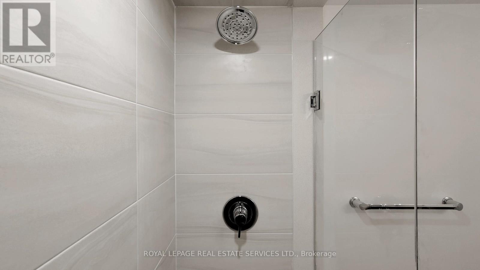 












35 - 3546 COLONIAL DRIVE

,
Mississauga,




Ontario
L5L0C1

