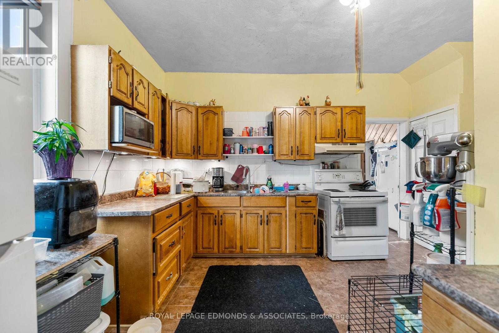 












448 EGANVILLE ROAD

,
Pembroke,




Ontario
K8A4E2

