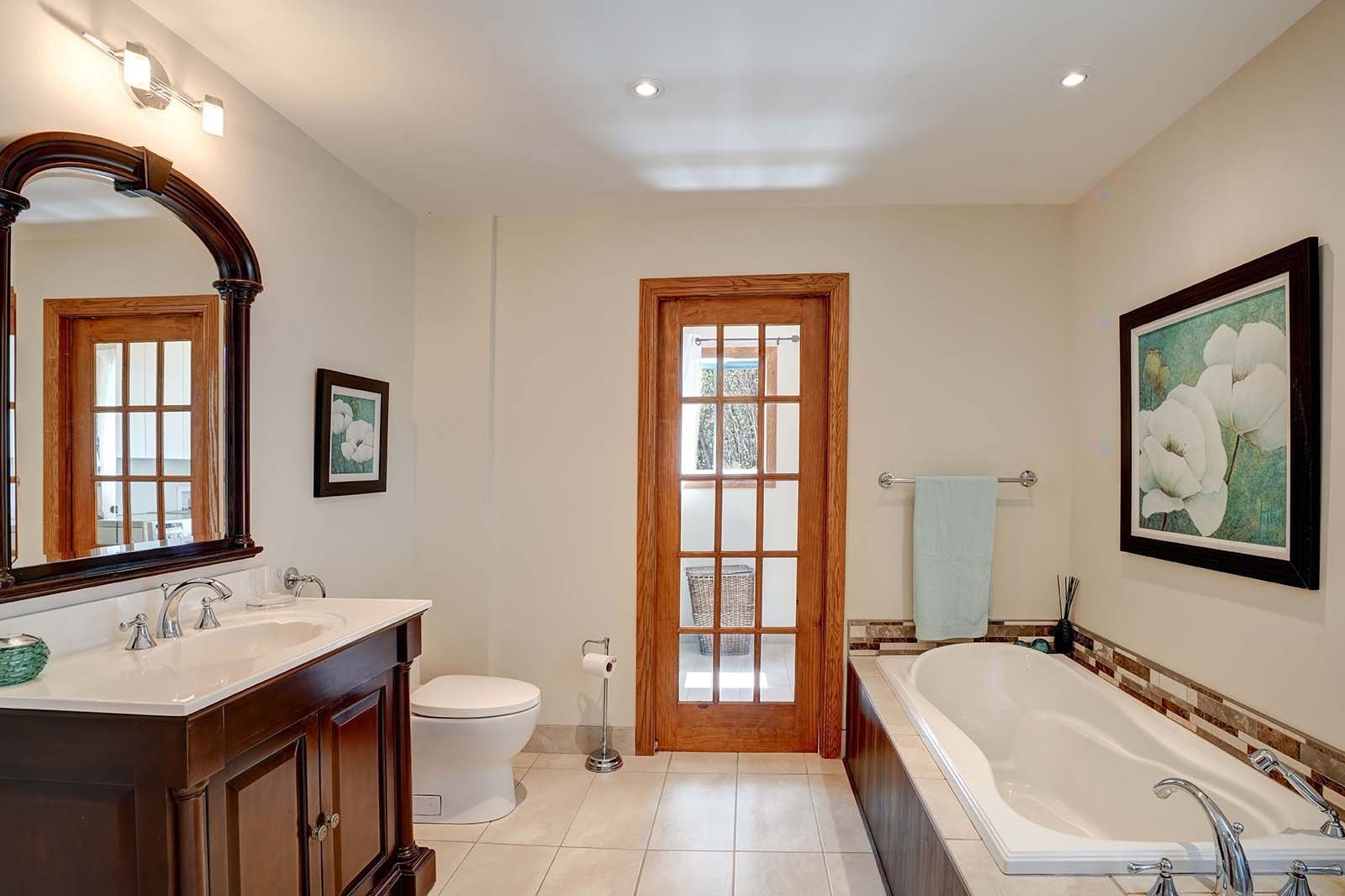 









8829


Route 117 S.

,
Rivière-Rouge,




QC
J0T1T0

