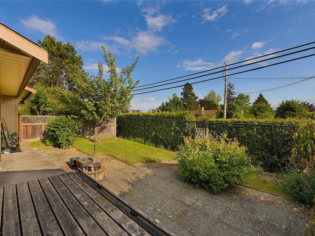 









1144


Verdier

Ave, 2,
Central Saanich,




BC
V8M 1K2

