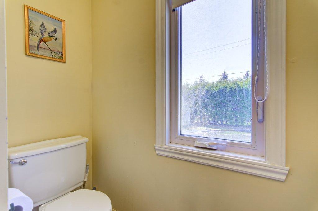 









328


Rue Marie-Curie

,
Sainte-Julie,




QC
J3E1A1


