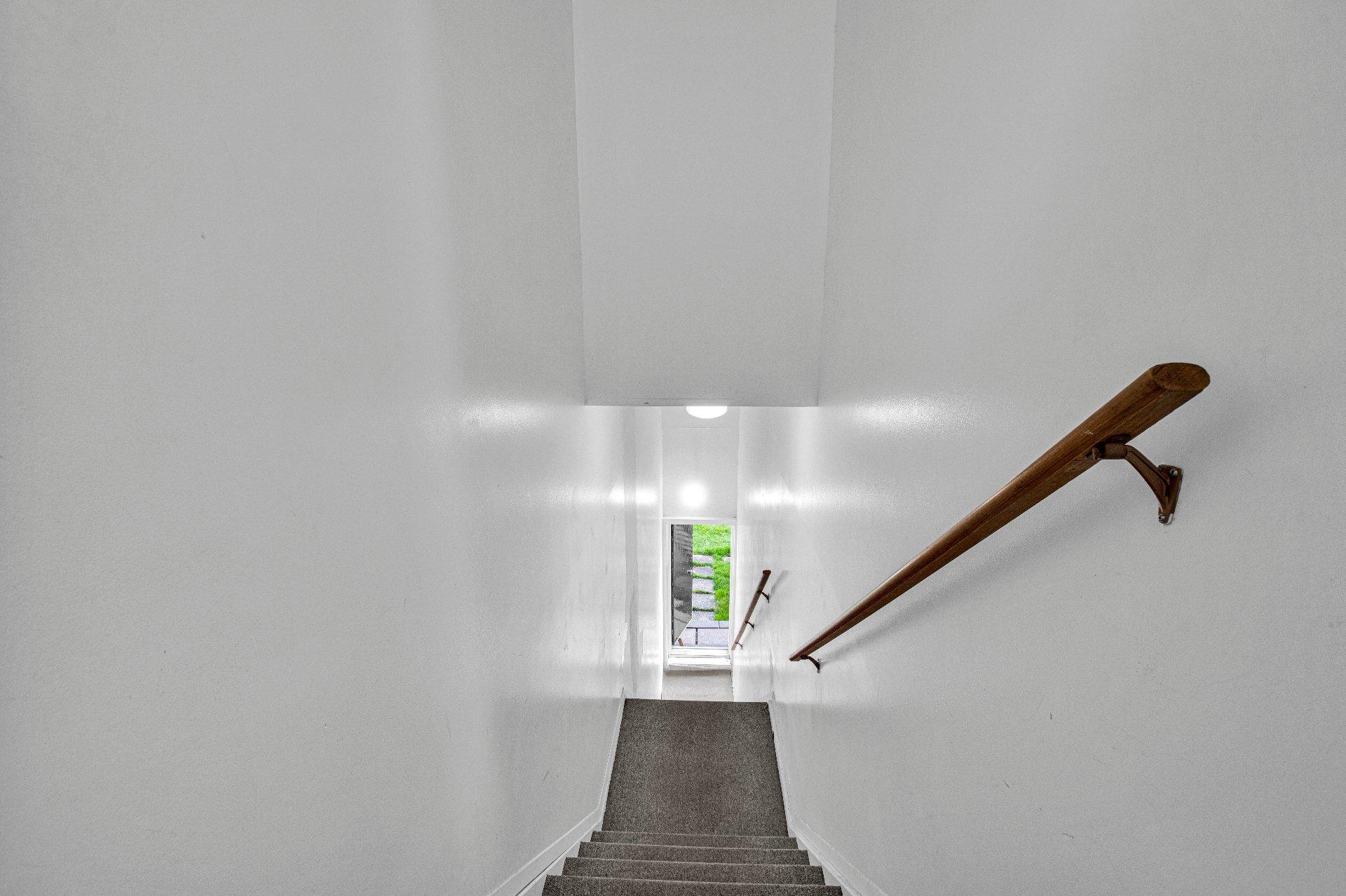 









626


Place Schumann

,
Brossard,




QC
J4X2N4

