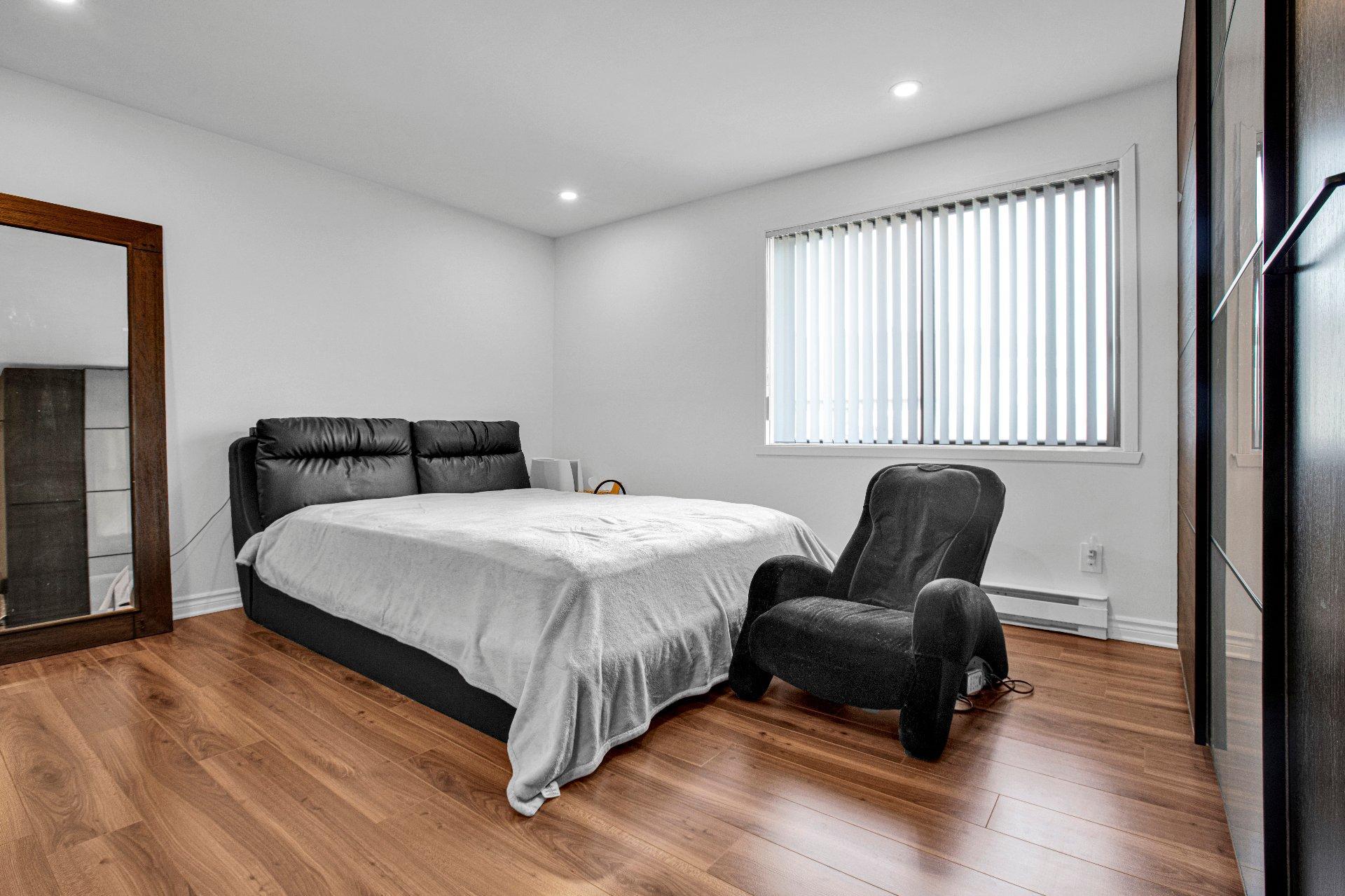 









626


Place Schumann

,
Brossard,




QC
J4X2N4

