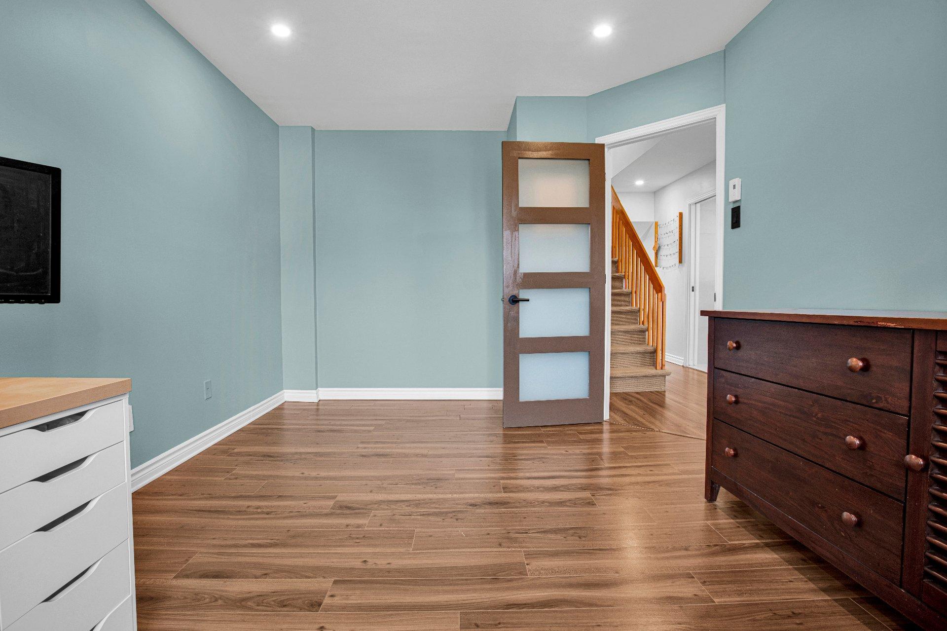 









626


Place Schumann

,
Brossard,




QC
J4X2N4

