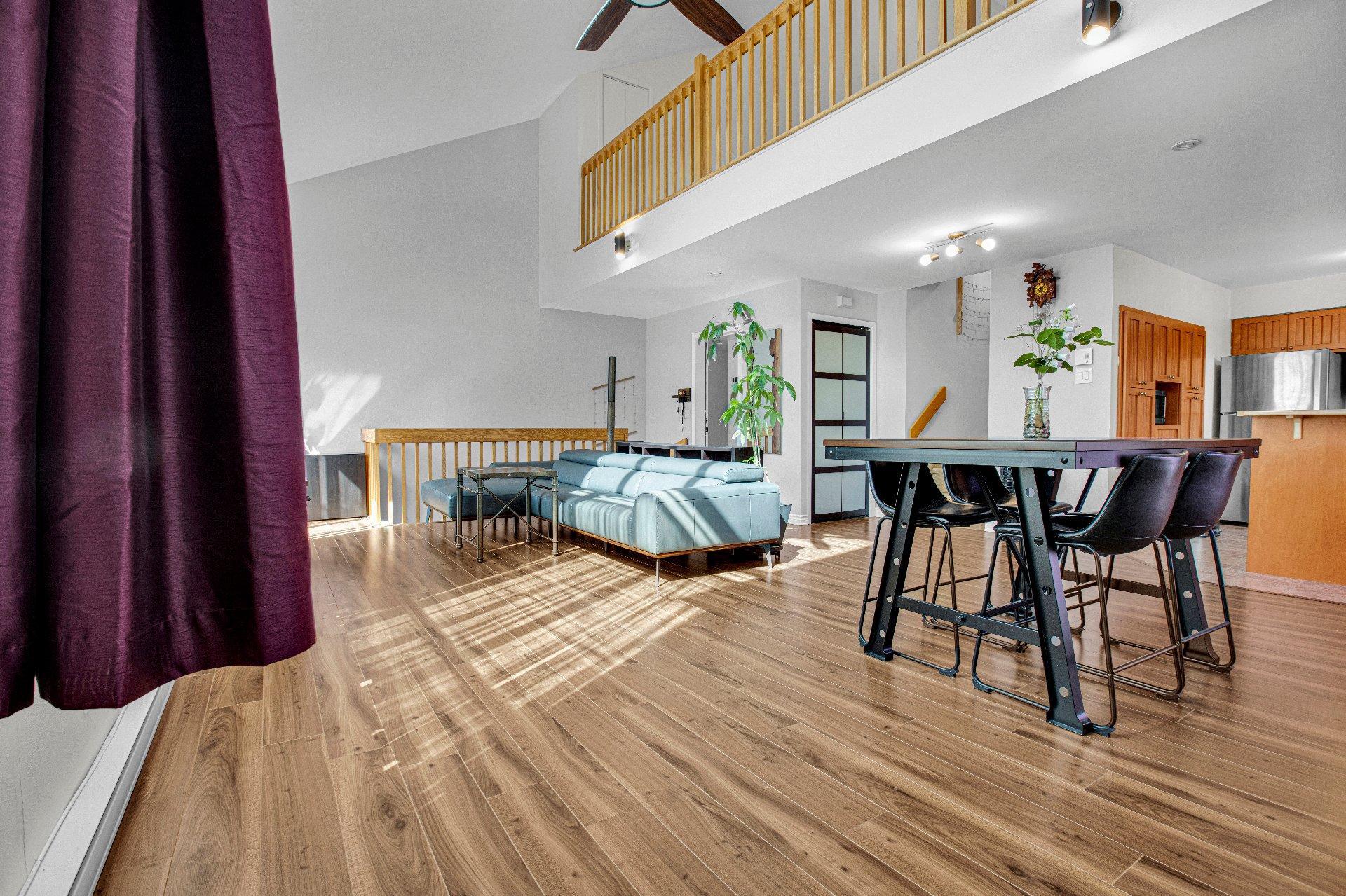 









626


Place Schumann

,
Brossard,




QC
J4X2N4

