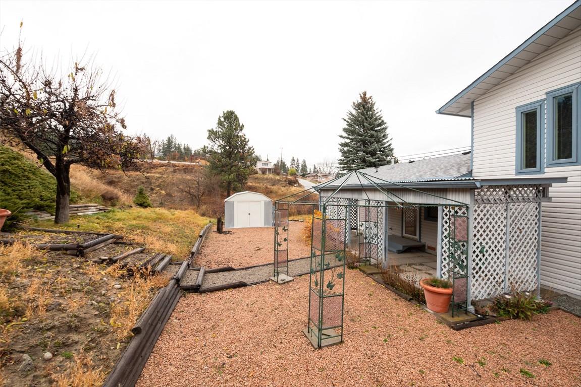 









6040


Ellison

Avenue,
Peachland,




BC
V0H 1X4

