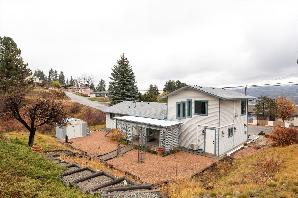 









6040


Ellison

Avenue,
Peachland,




BC
V0H 1X4

