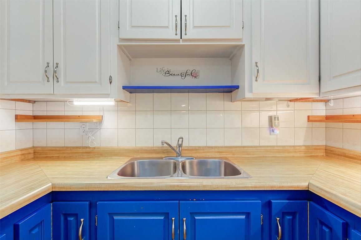 









6040


Ellison

Avenue,
Peachland,




BC
V0H 1X4

