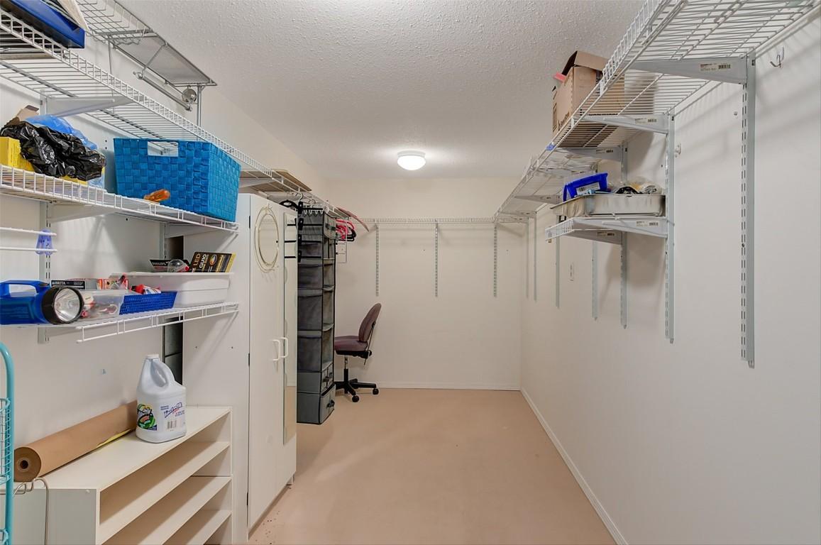 









6040


Ellison

Avenue,
Peachland,




BC
V0H 1X4

