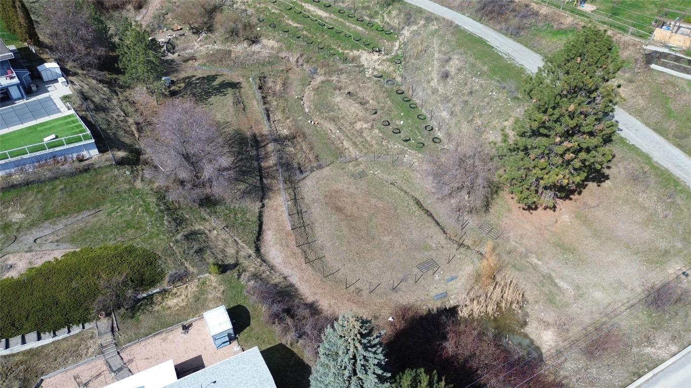 









6040


Ellison

Avenue,
Peachland,




BC
V0H 1X4

