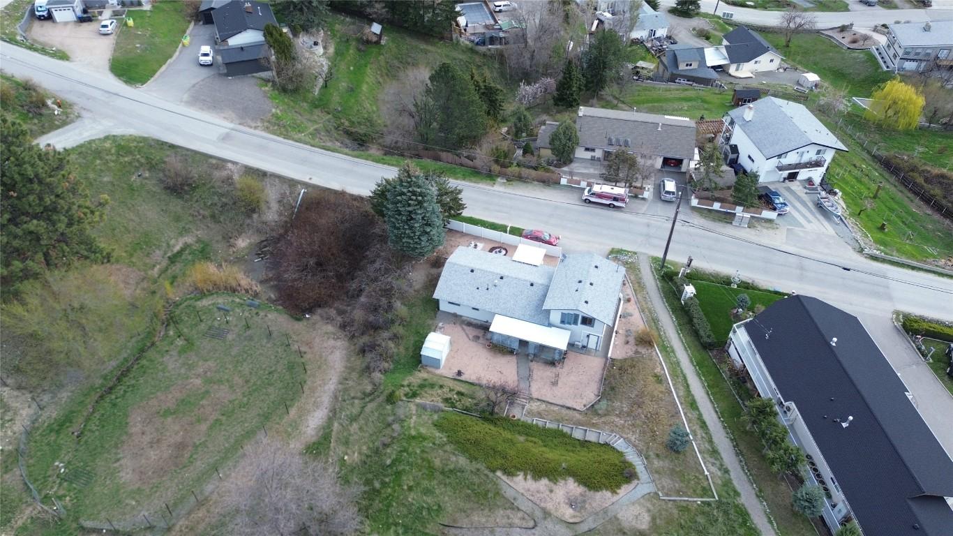 









6040


Ellison

Avenue,
Peachland,




BC
V0H 1X4

