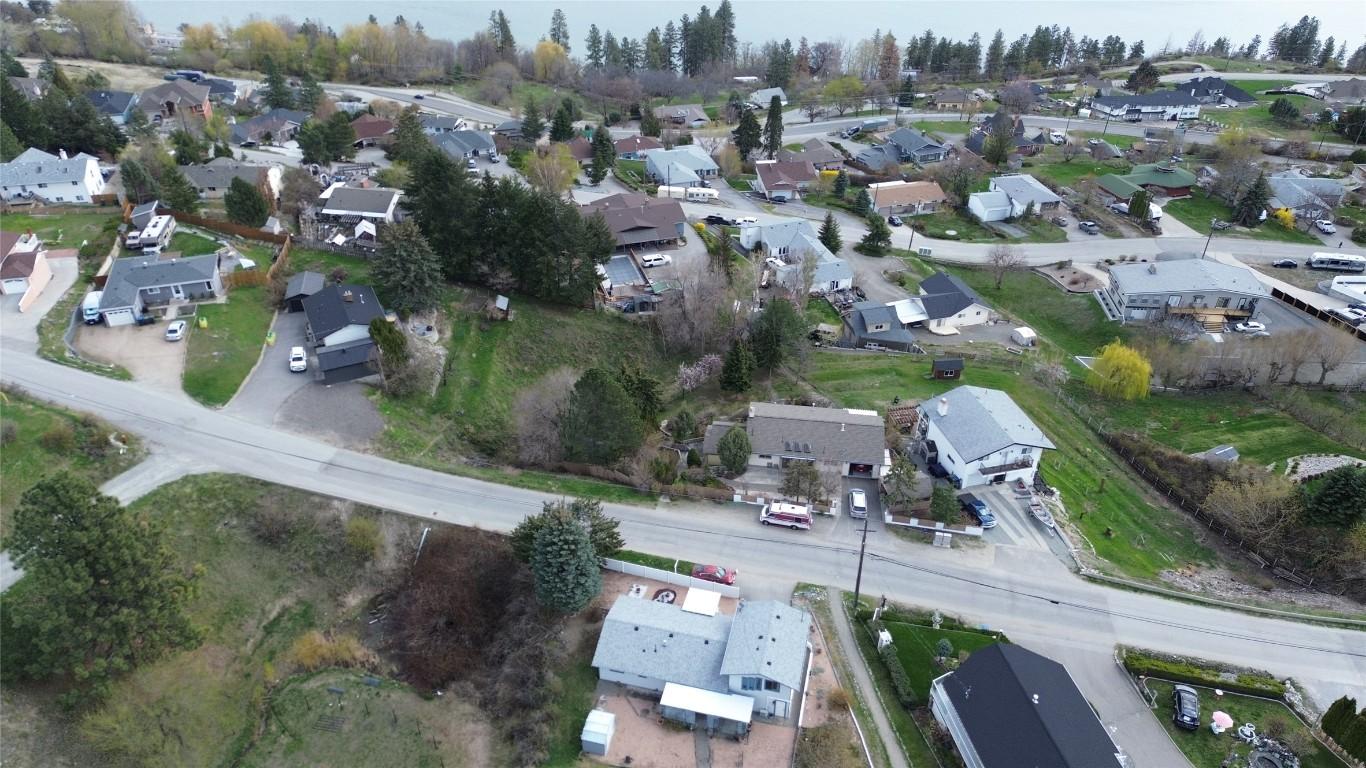 









6040


Ellison

Avenue,
Peachland,




BC
V0H 1X4

