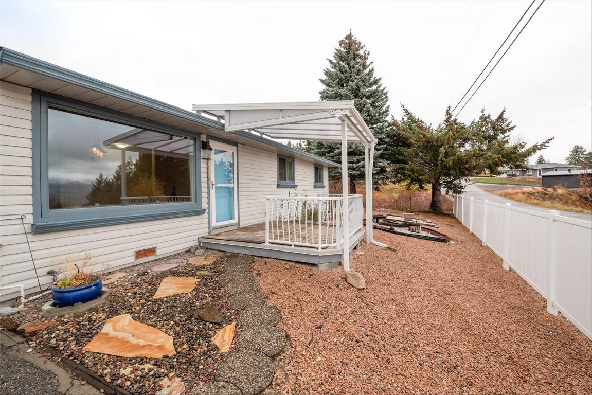 









6040


Ellison

Avenue,
Peachland,




BC
V0H 1X4

