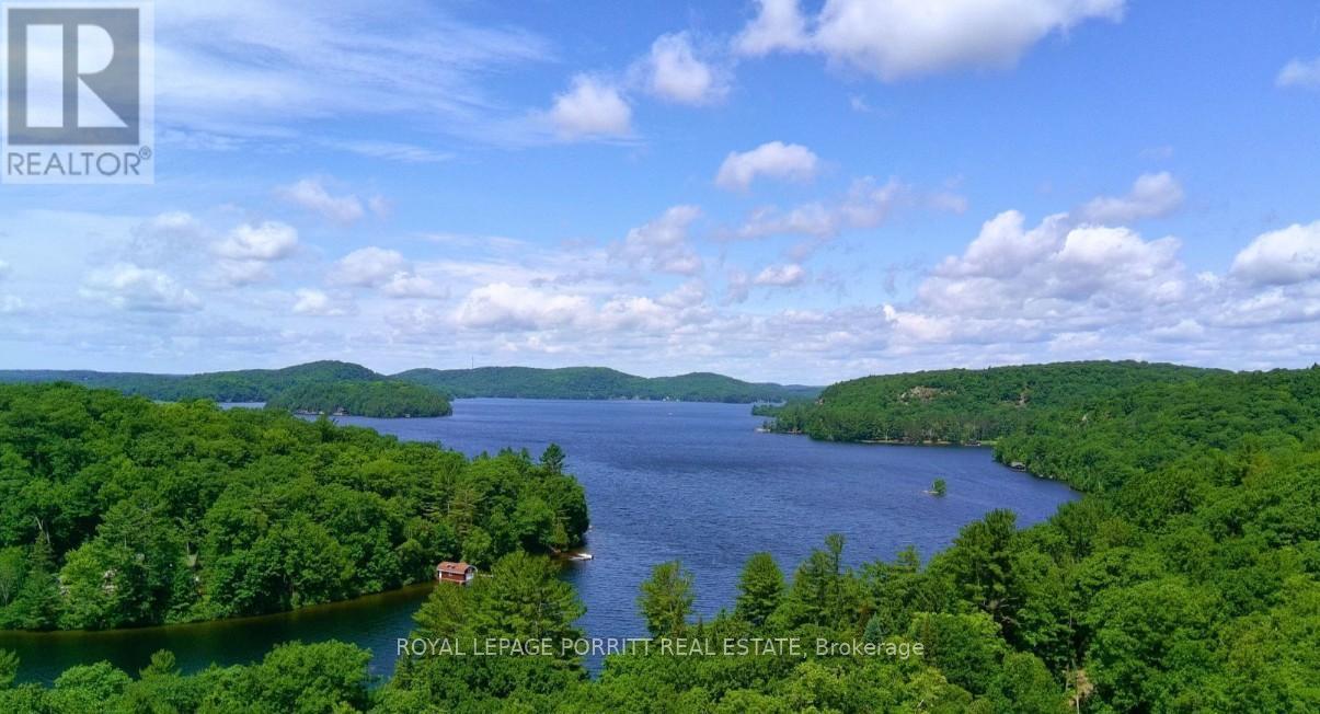 












1015 BAYVIEW POINT ROAD

,
Lake of Bays,




Ontario
P0A1H0


