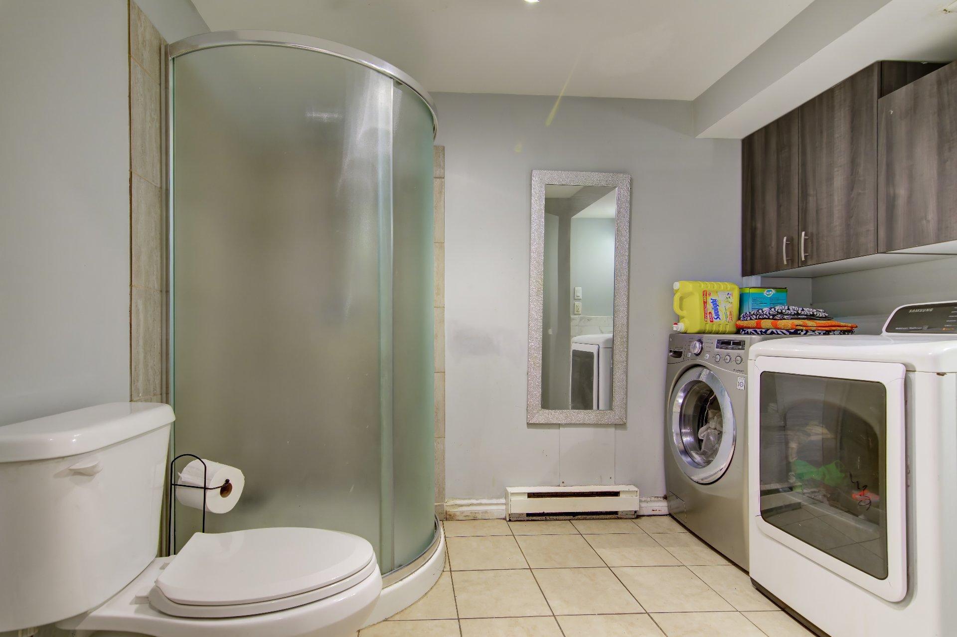 









2395


Ch. des Prairies

,
Brossard,




QC
J4Y2X4

