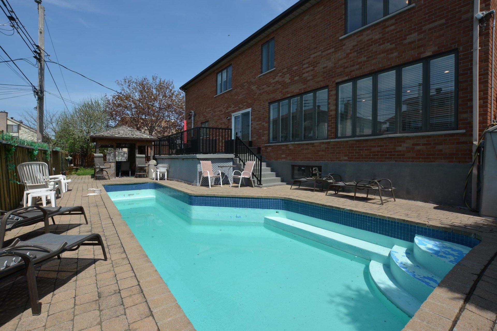 









298


Av. Louise-Lamy

,
Dorval,




QC
H9S4K3

