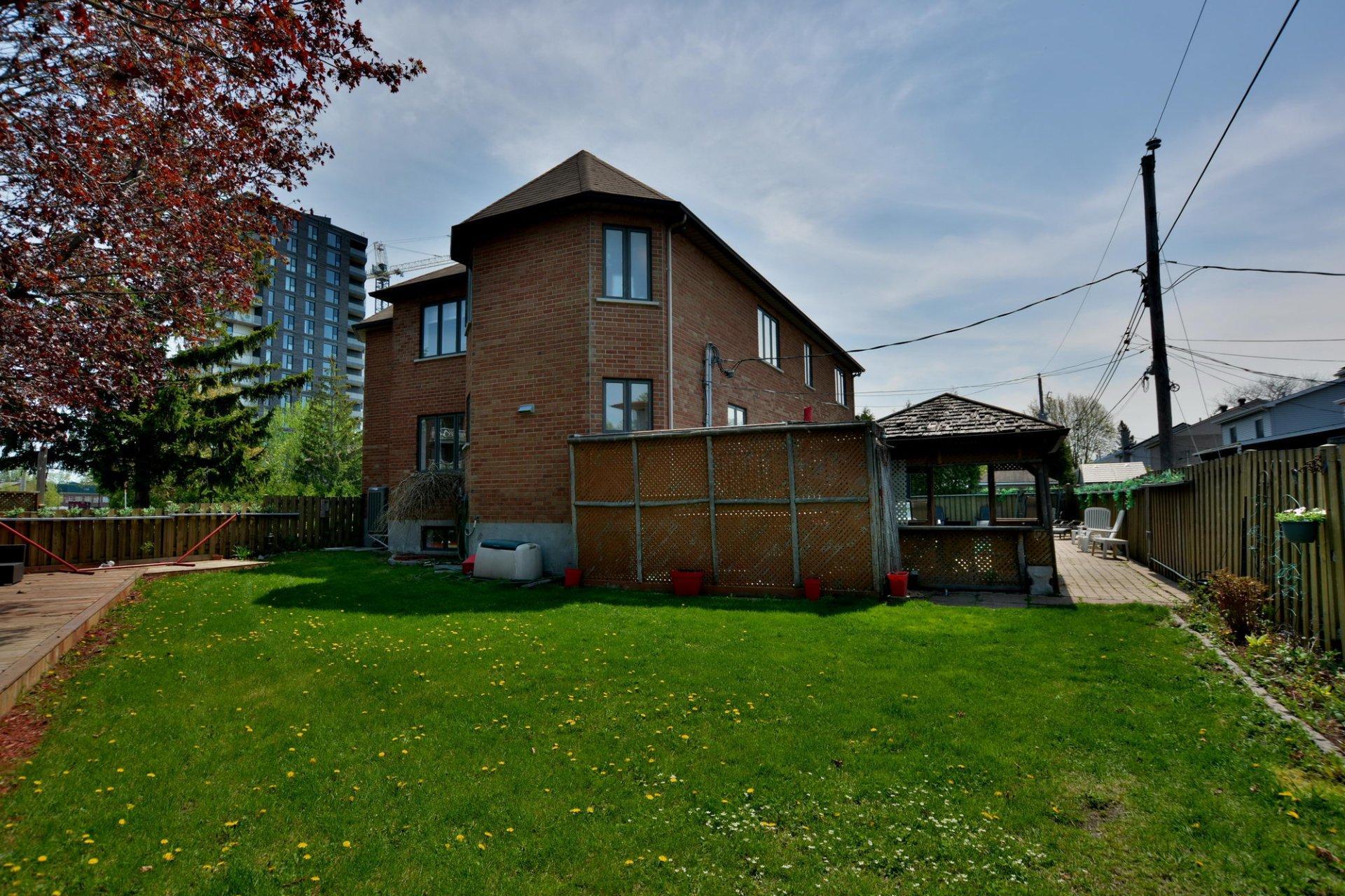 









298


Av. Louise-Lamy

,
Dorval,




QC
H9S4K3

