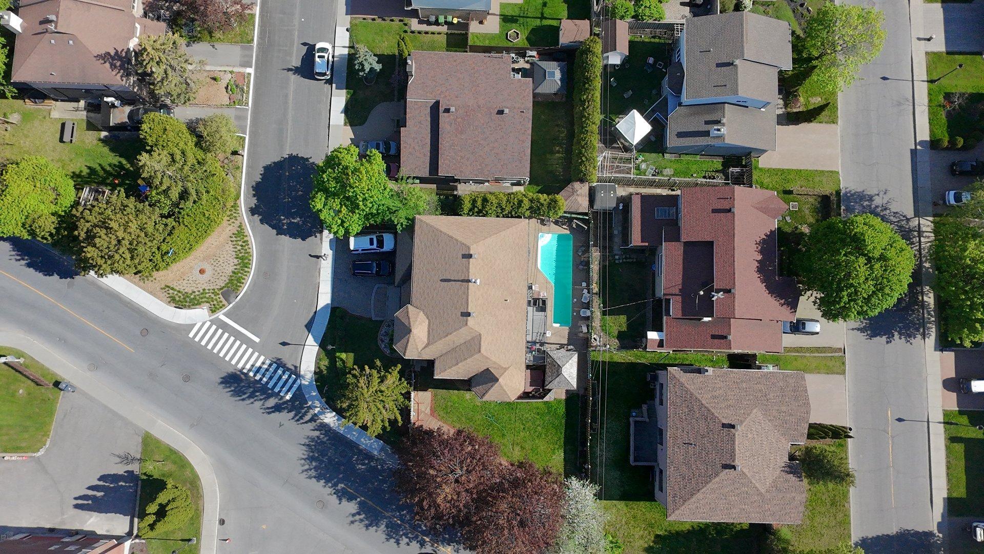 









298


Av. Louise-Lamy

,
Dorval,




QC
H9S4K3

