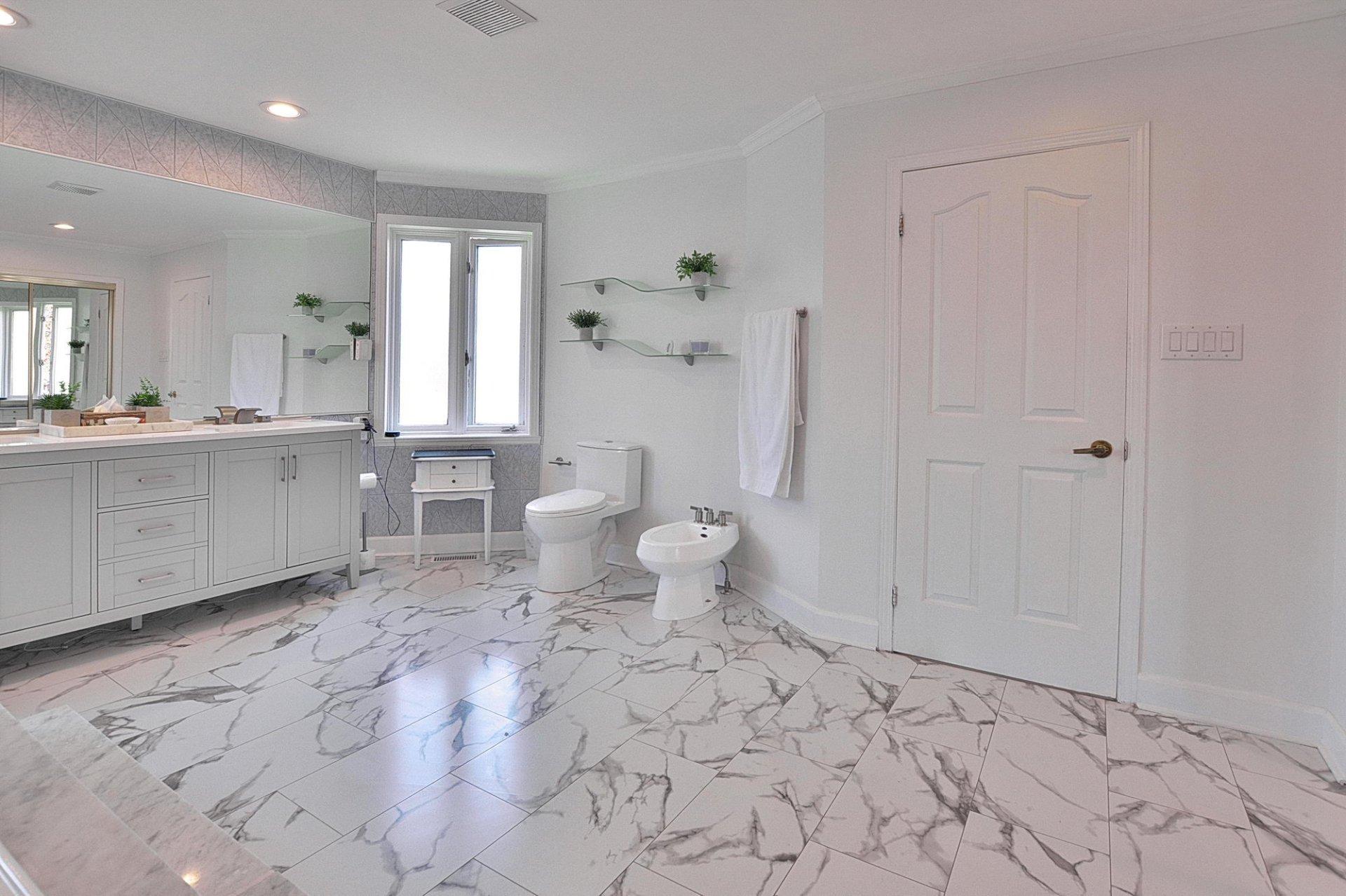 









298


Av. Louise-Lamy

,
Dorval,




QC
H9S4K3

