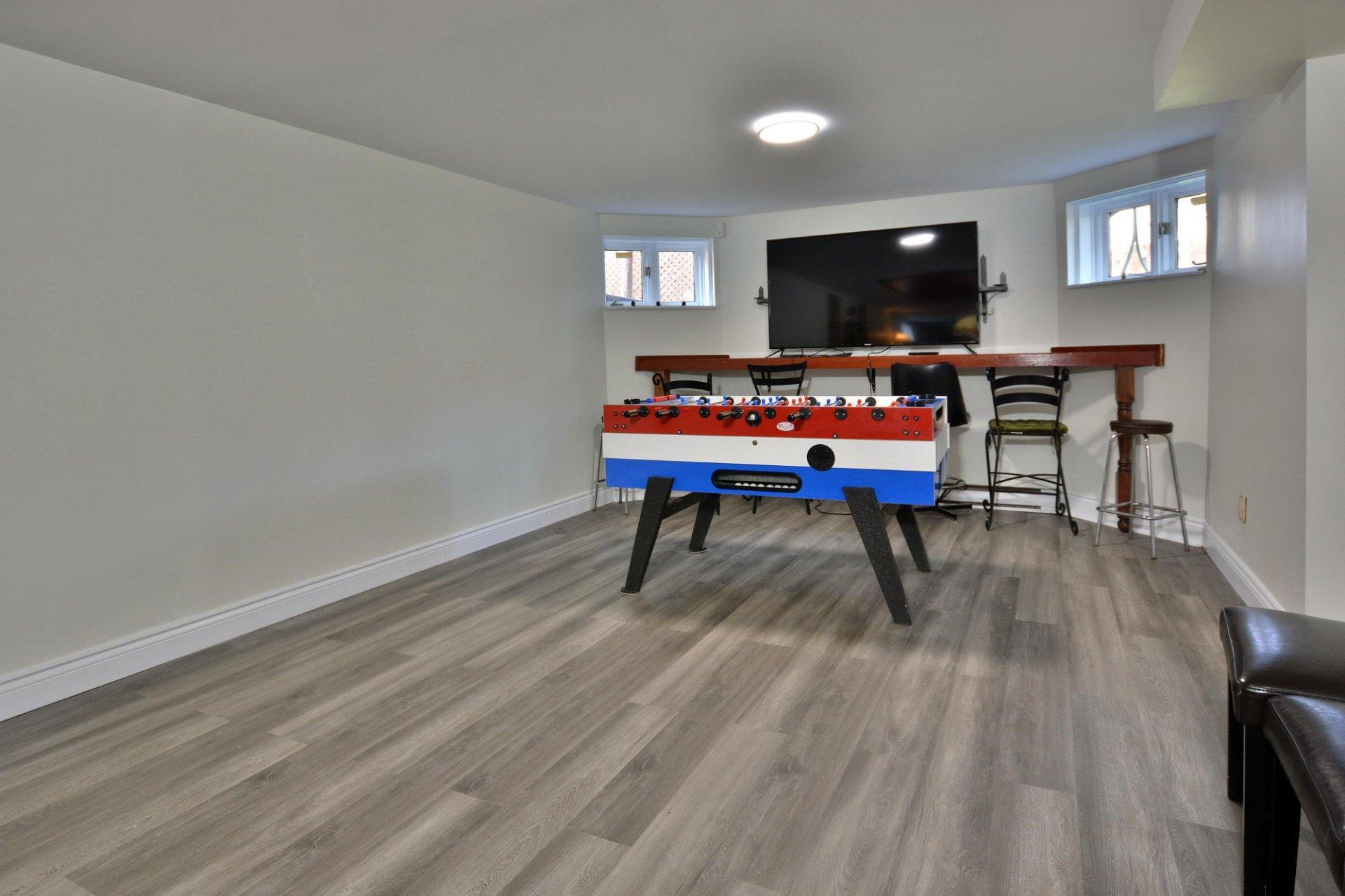 









298


Av. Louise-Lamy

,
Dorval,




QC
H9S4K3

