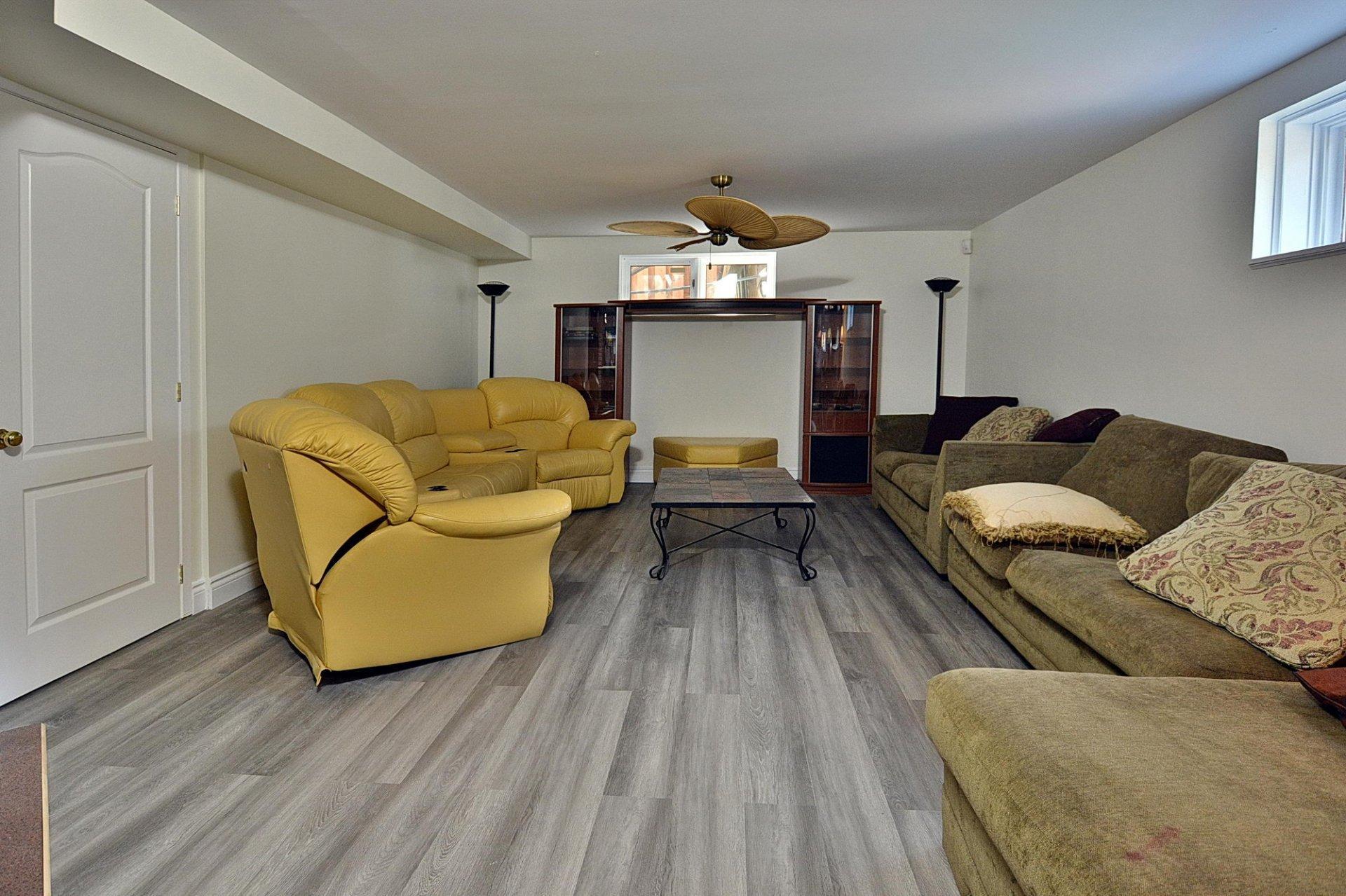 









298


Av. Louise-Lamy

,
Dorval,




QC
H9S4K3

