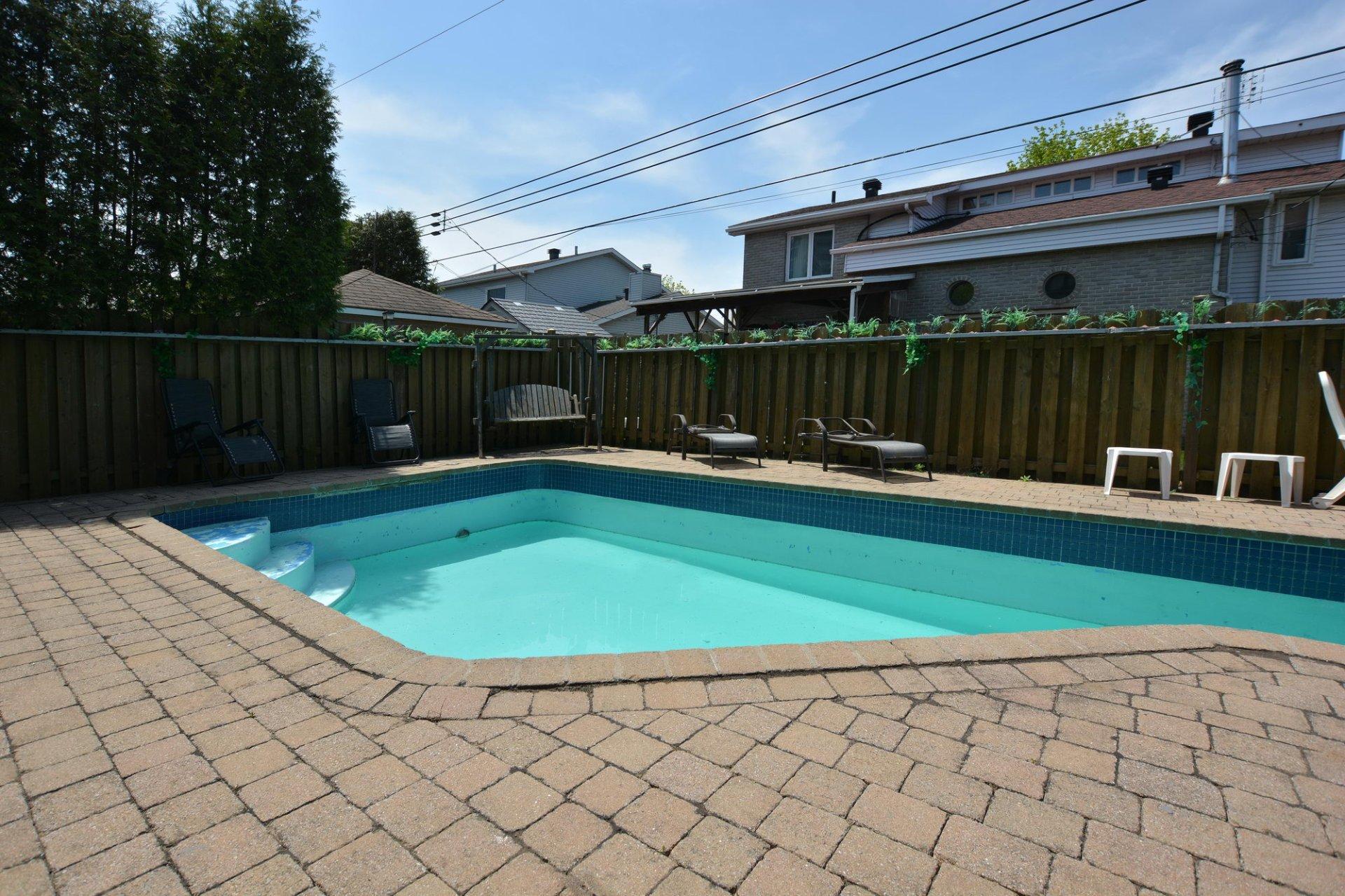 









298


Av. Louise-Lamy

,
Dorval,




QC
H9S4K3

