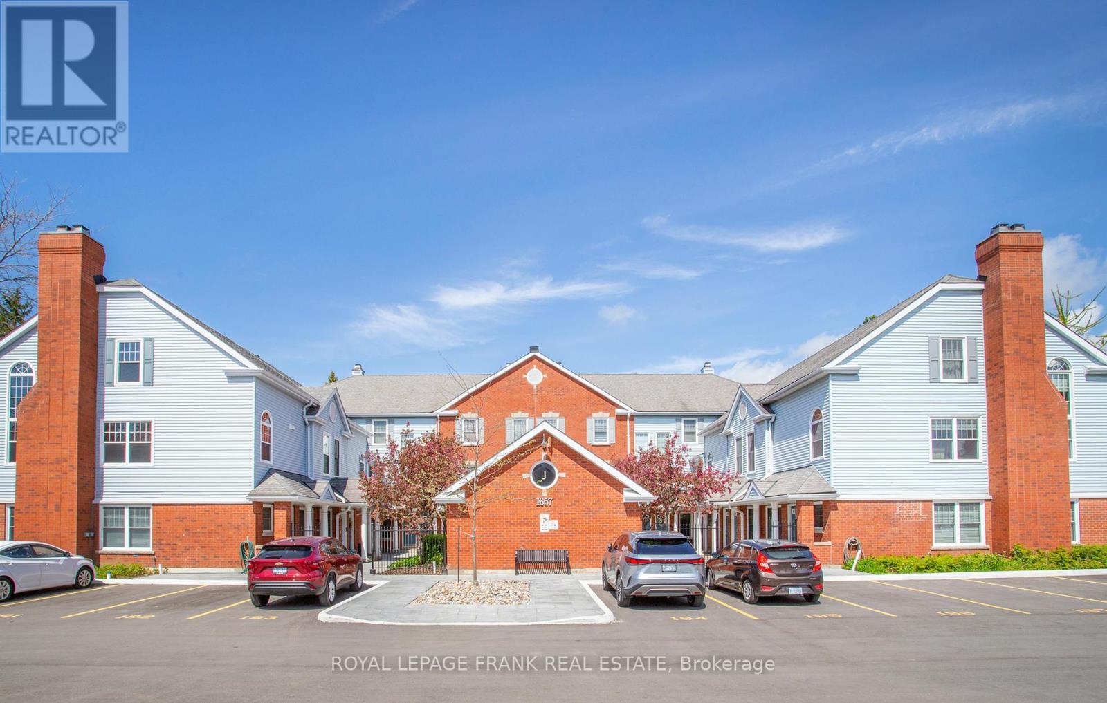












J-13 - 1657 NASH ROAD

,
Clarington (Courtice),




Ontario
L1E1S8

