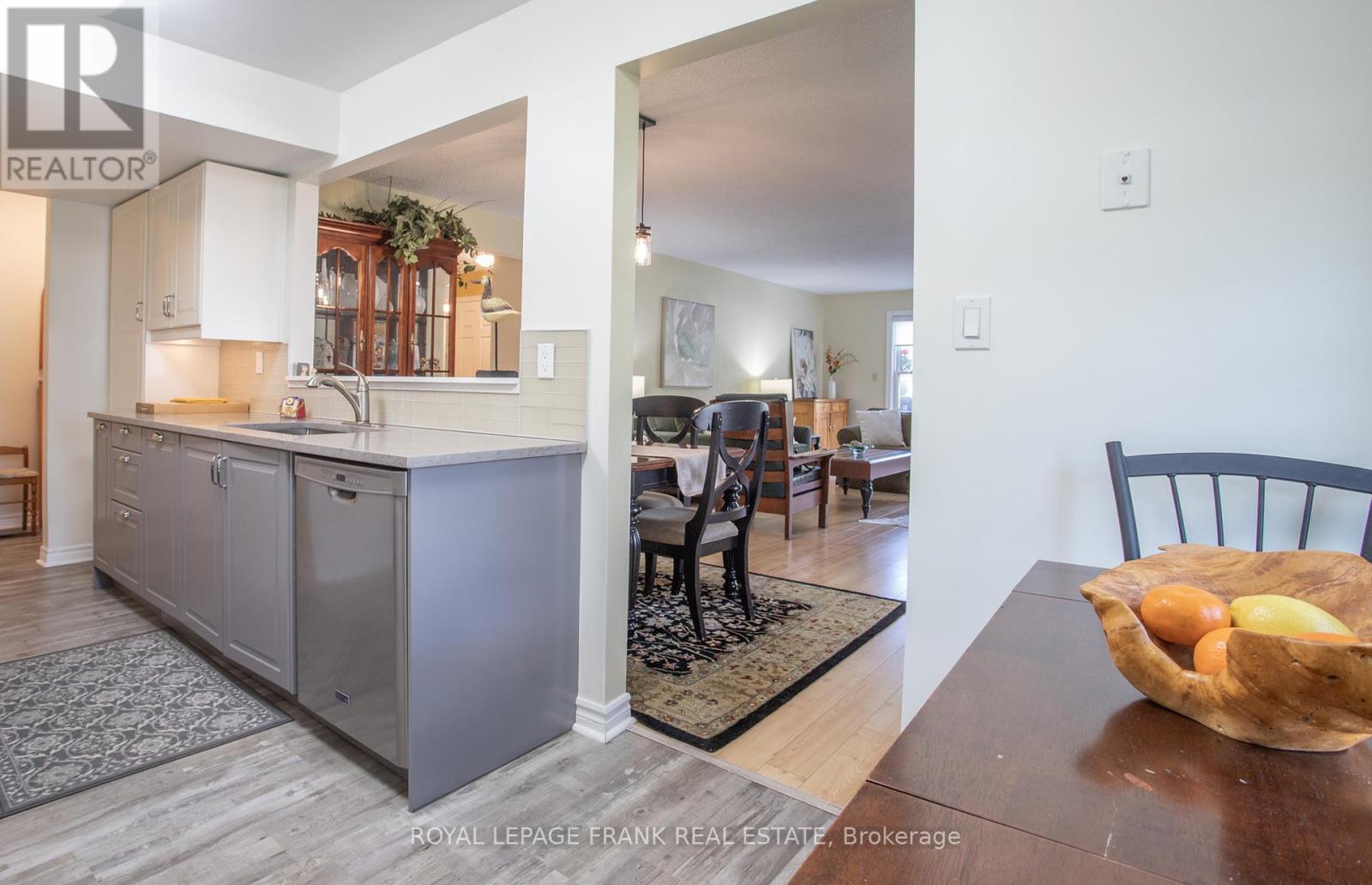 












J-13 - 1657 NASH ROAD

,
Clarington (Courtice),




Ontario
L1E1S8

