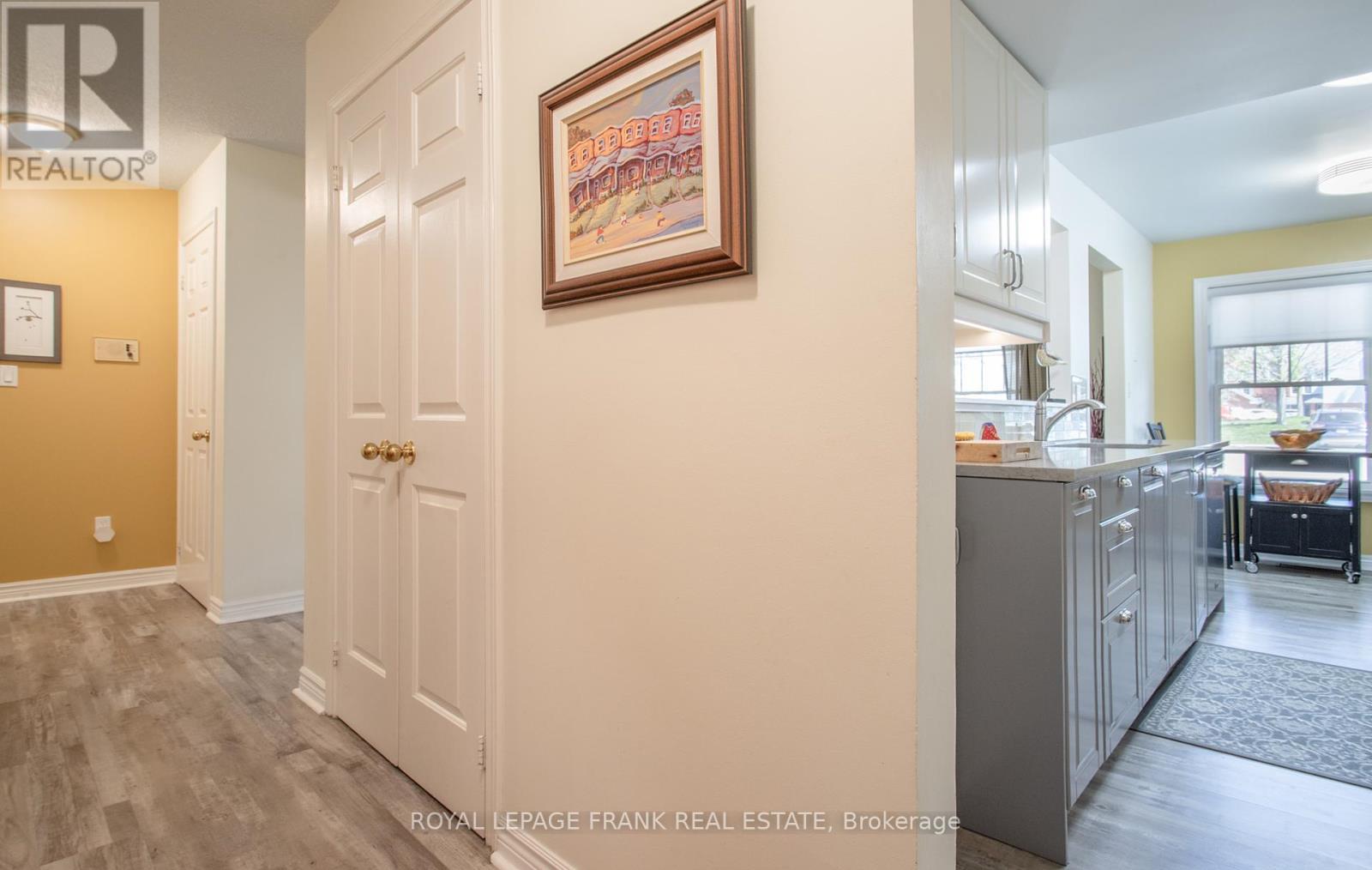 












J-13 - 1657 NASH ROAD

,
Clarington (Courtice),




Ontario
L1E1S8

