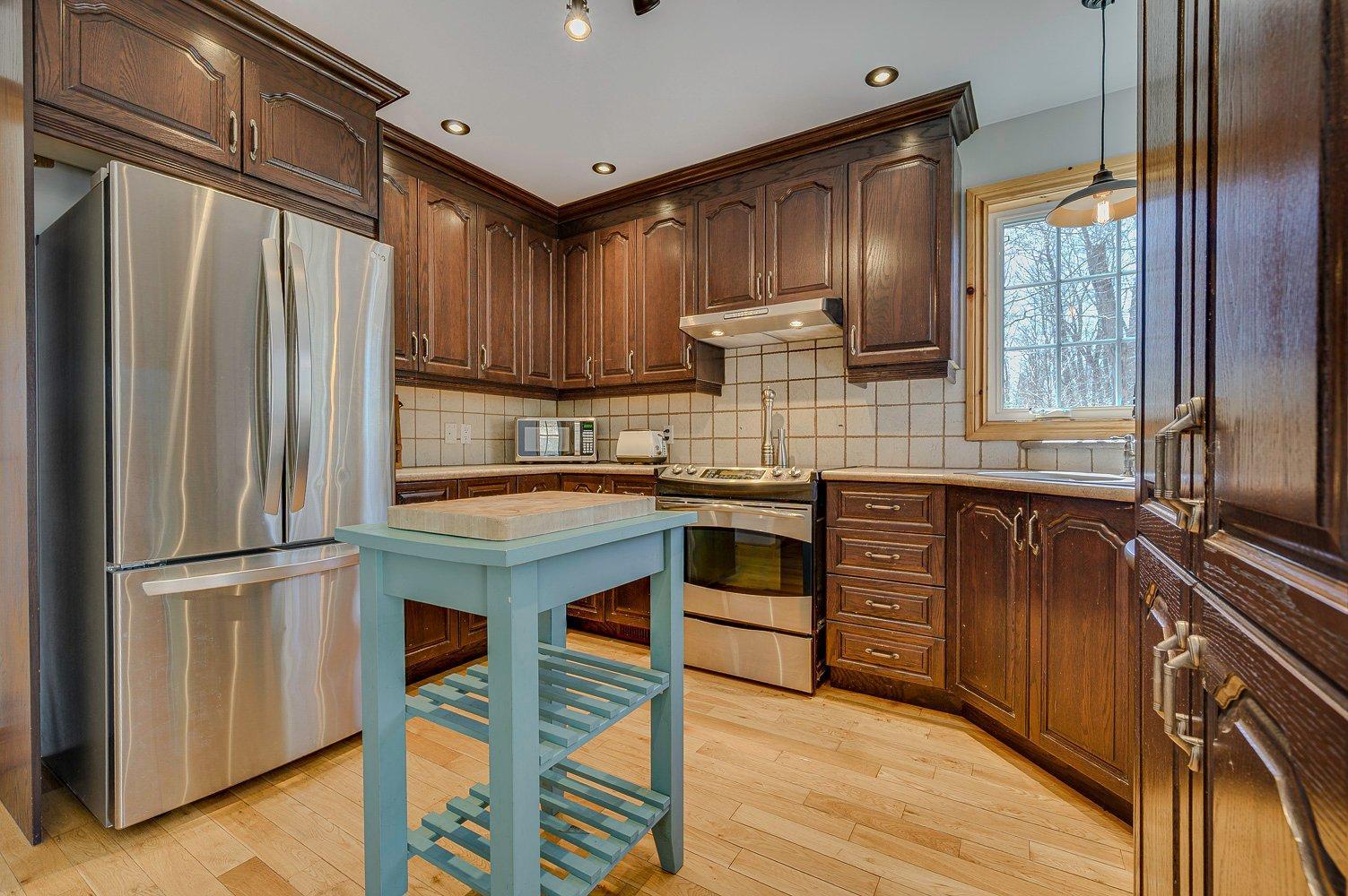 









1215


Ch. Masson

,
Sainte-Marguerite-du-Lac-Masson,




QC
J0T1L0

