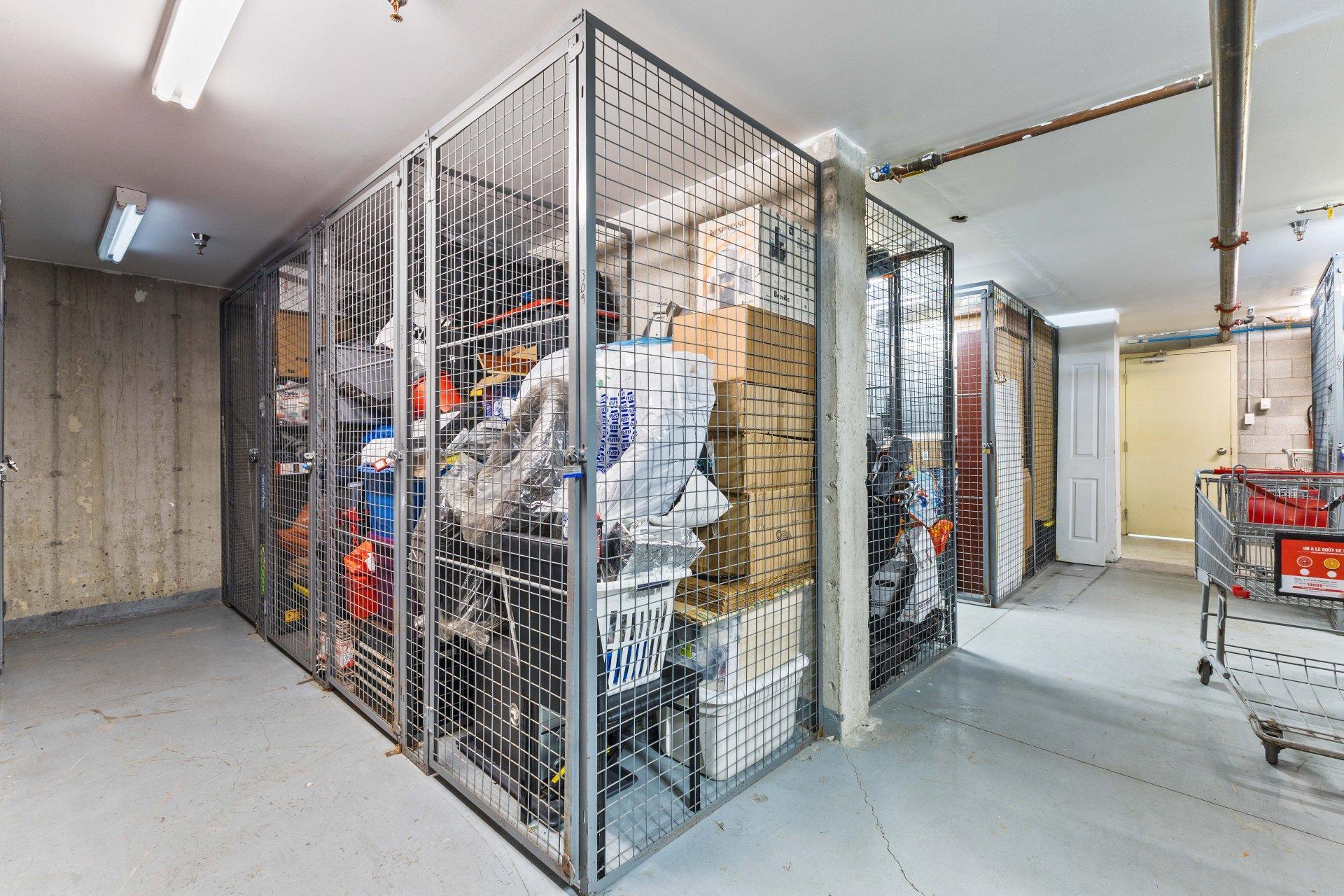 









445


Av. Ste-Croix

, 109,
Montréal (Saint-Laurent),




QC
H4L5P3

