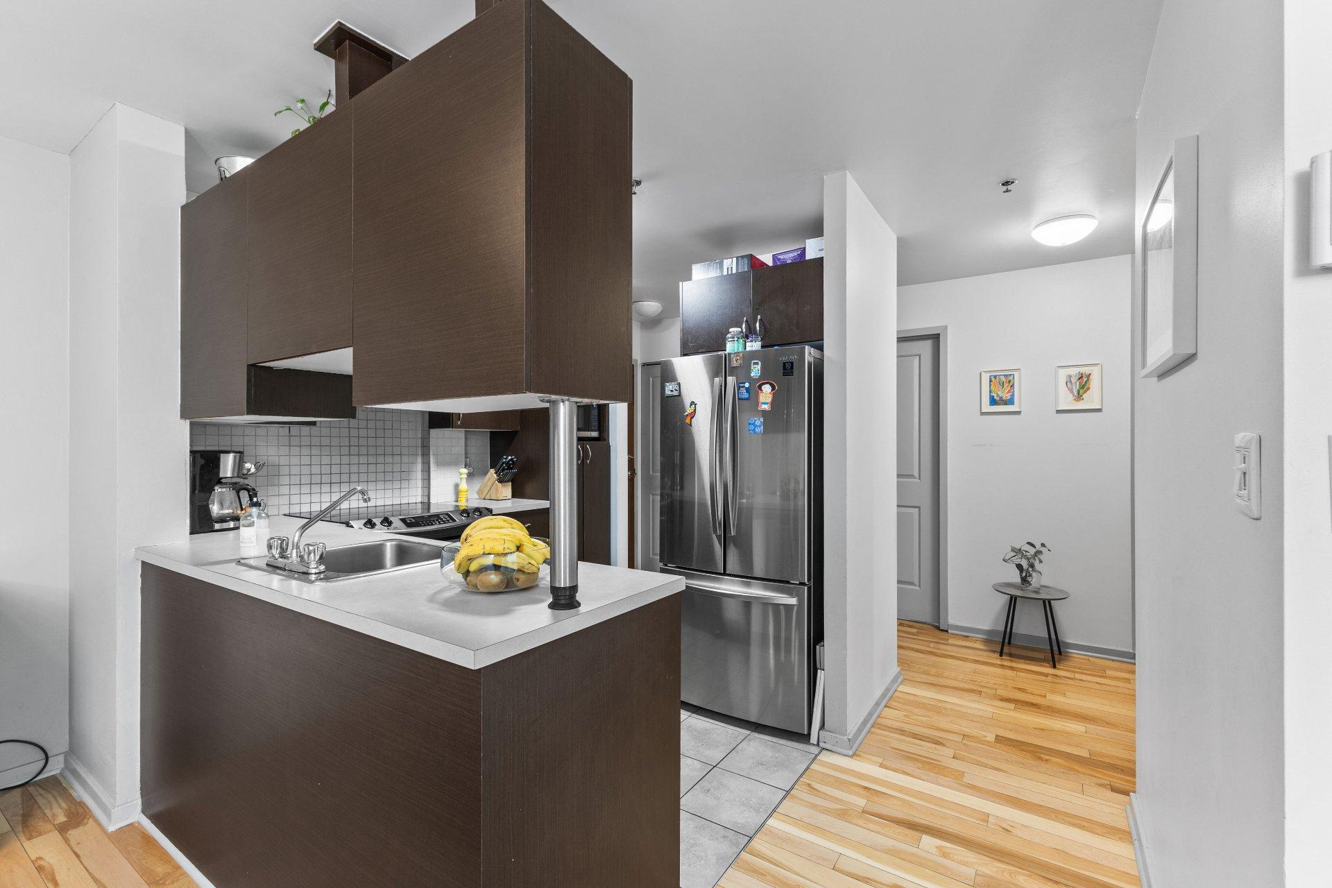 









445


Av. Ste-Croix

, 109,
Montréal (Saint-Laurent),




QC
H4L5P3


