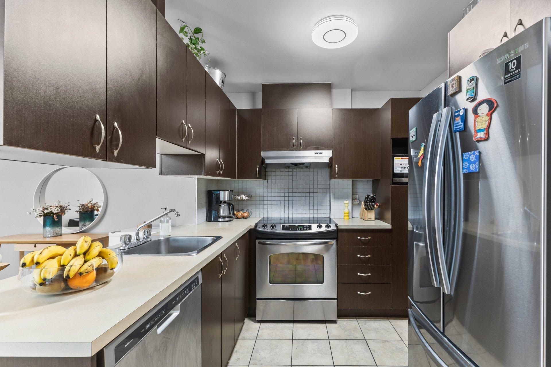 









445


Av. Ste-Croix

, 109,
Montréal (Saint-Laurent),




QC
H4L5P3

