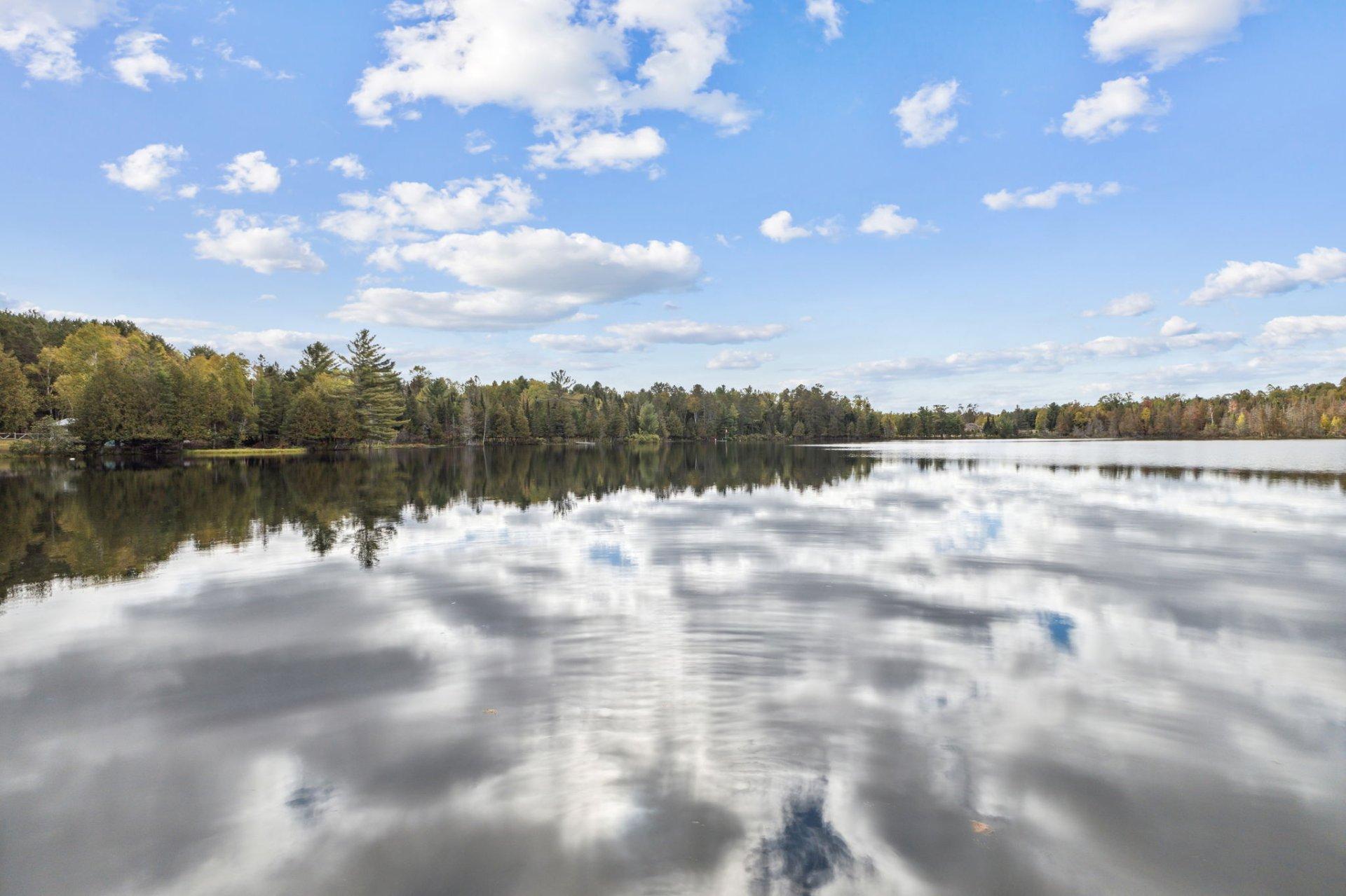 









15


Ch. du Lac-chez-Médée

,
Blue Sea,




QC
J0X1C0

