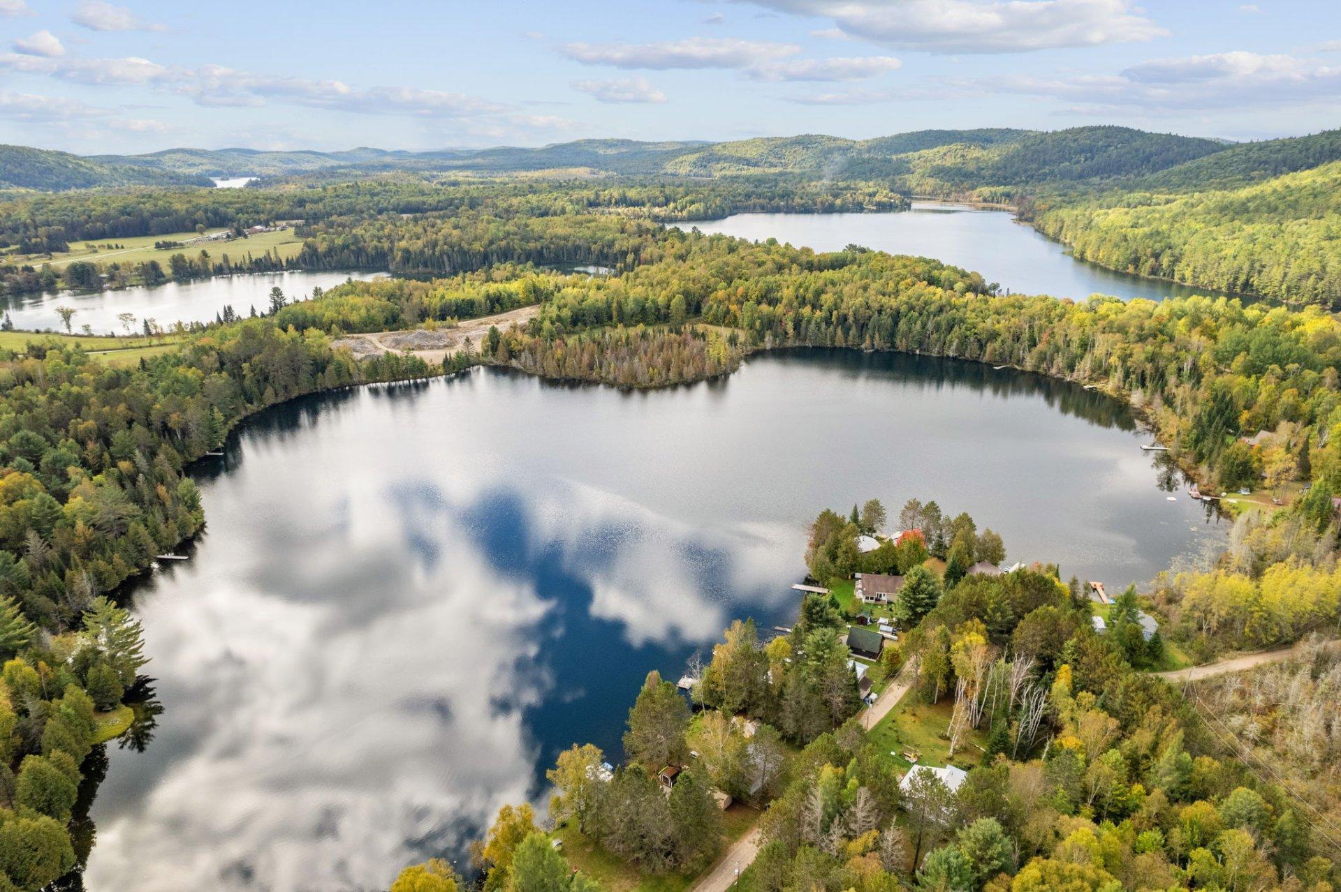 









15


Ch. du Lac-chez-Médée

,
Blue Sea,




QC
J0X1C0

