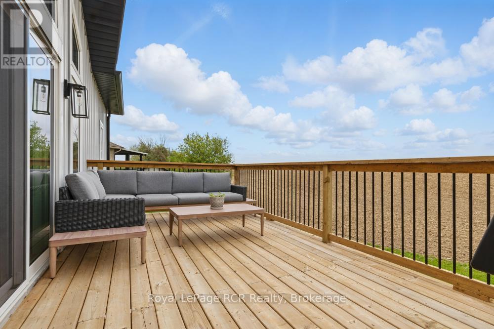 












13 JONATHAN CRESCENT

,
South Bruce,




Ontario
N0G2J0

