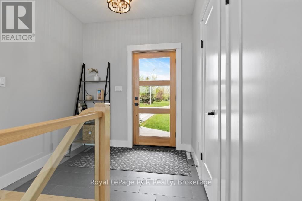 












13 JONATHAN CRESCENT

,
South Bruce,




Ontario
N0G2J0

