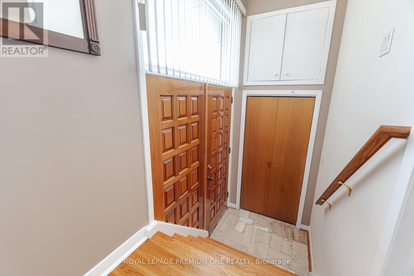 












128 HULLMAR DRIVE

,
Toronto,




Ontario
M3N2E6


