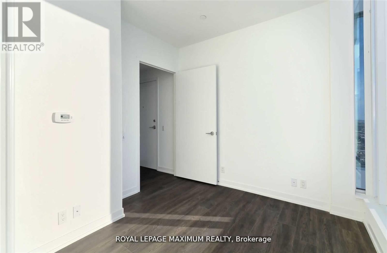 












PH10 - 898 PORTAGE PARKWAY

,
Vaughan,




Ontario
L4K0J6

