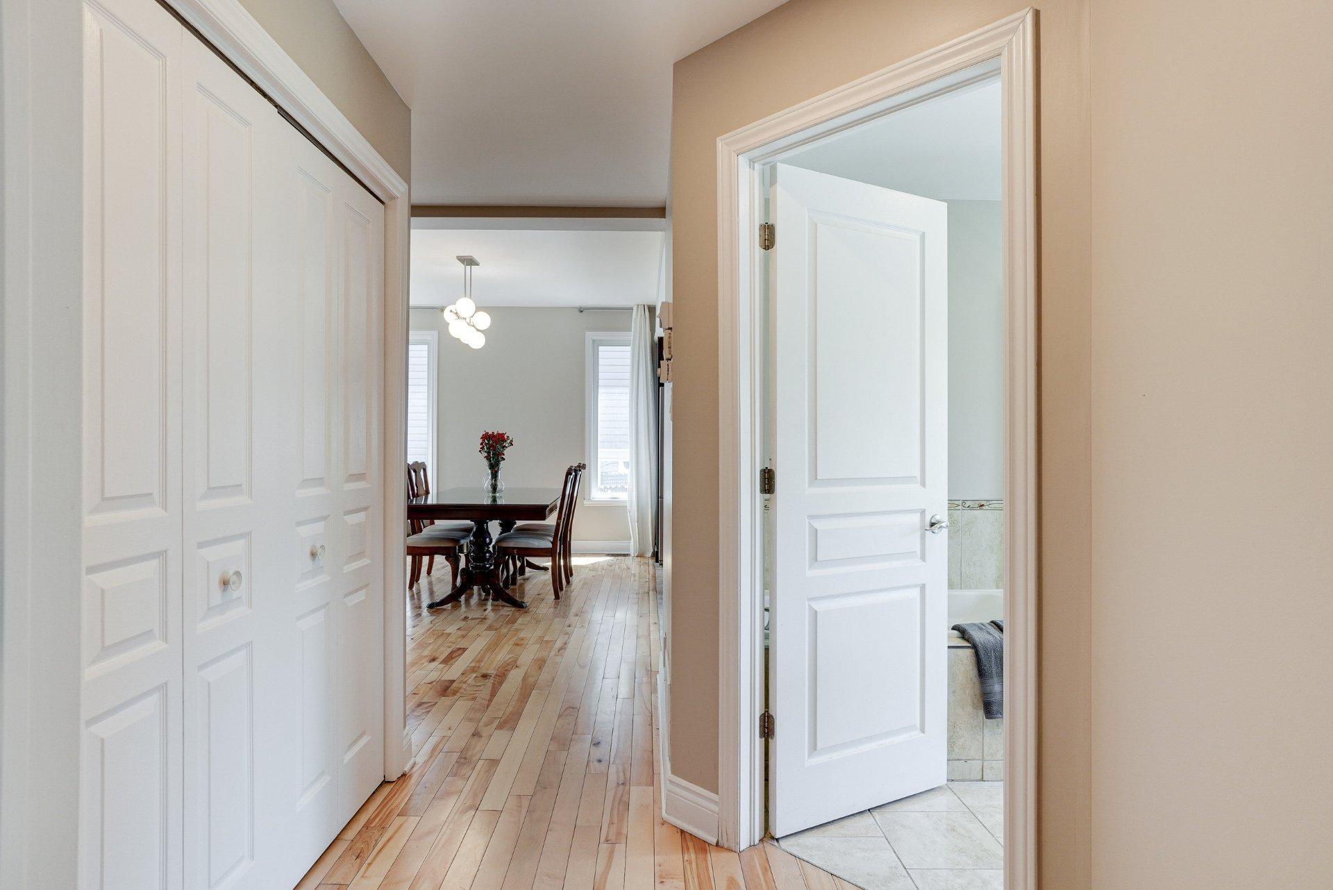 









442


Rue Pauline-Julien

,
Repentigny (Repentigny),




QC
J5Y0H2

