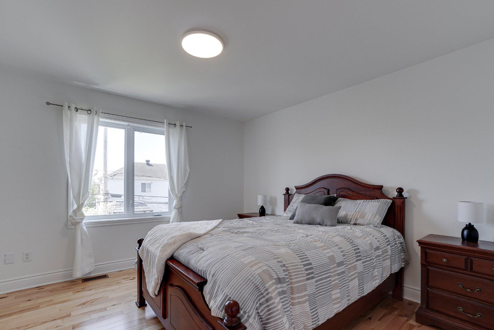 









442


Rue Pauline-Julien

,
Repentigny (Repentigny),




QC
J5Y0H2

