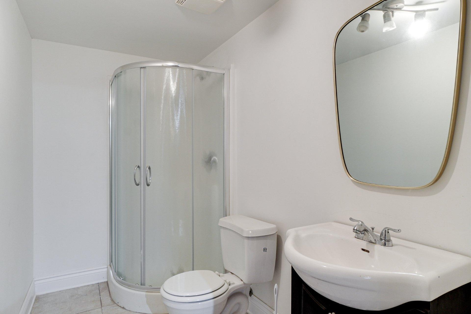 









442


Rue Pauline-Julien

,
Repentigny (Repentigny),




QC
J5Y0H2

