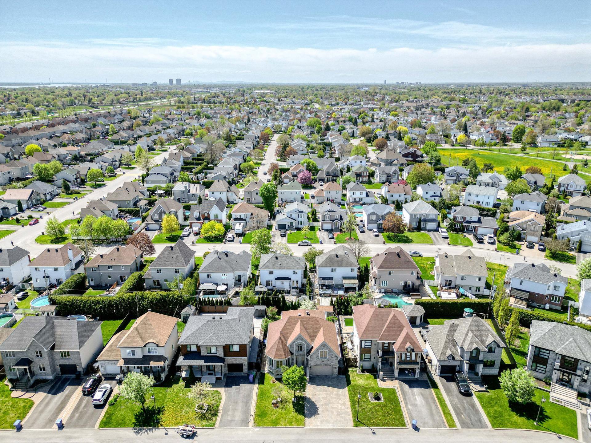 









442


Rue Pauline-Julien

,
Repentigny (Repentigny),




QC
J5Y0H2

