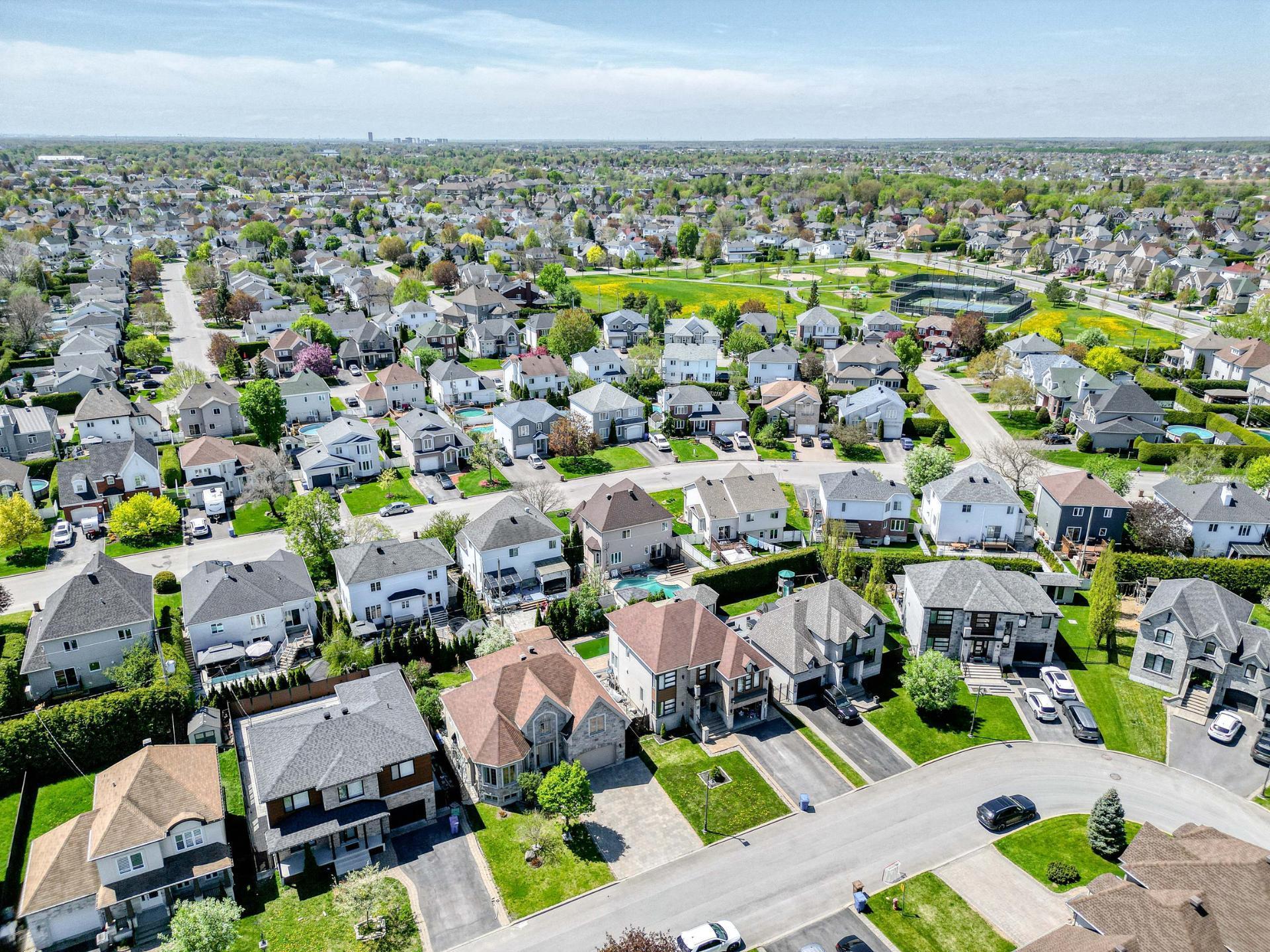 









442


Rue Pauline-Julien

,
Repentigny (Repentigny),




QC
J5Y0H2

