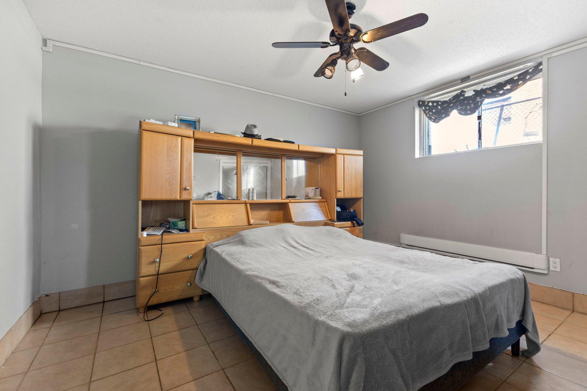 









376


Rue Jeanne-Mance

,
Gatineau (Gatineau),




QC
J8P3B8

