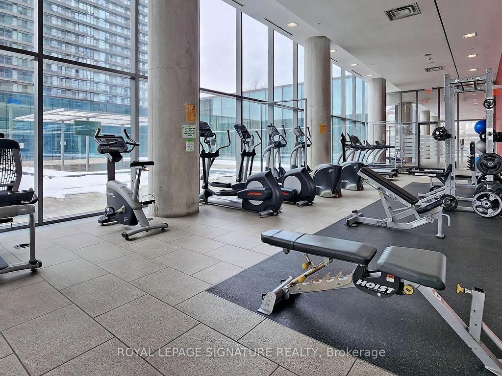 









105


The Queensway

N/A, 2710,
Toronto,




ON
M6S 5B5

