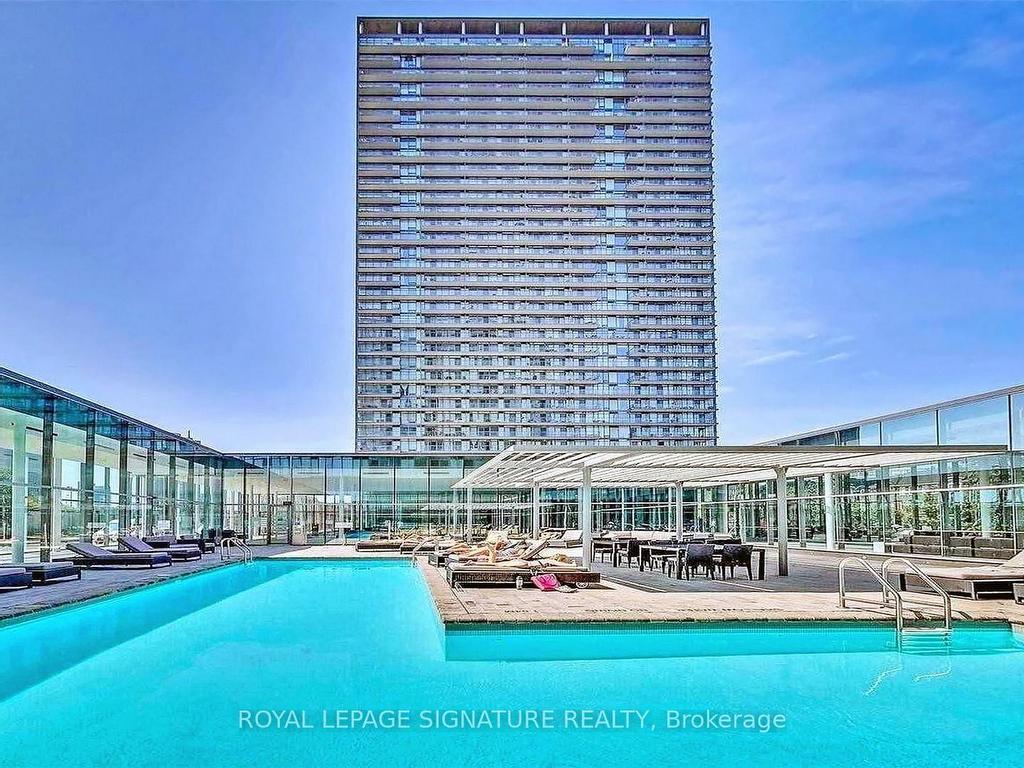 









105


The Queensway

N/A, 2710,
Toronto,




ON
M6S 5B5

