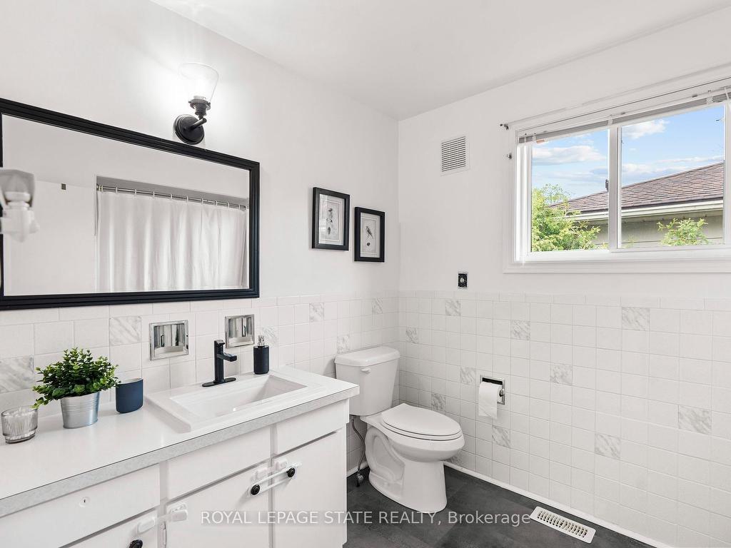 









14


Turnbull

Road,
Hamilton,




ON
L9H 3W3

